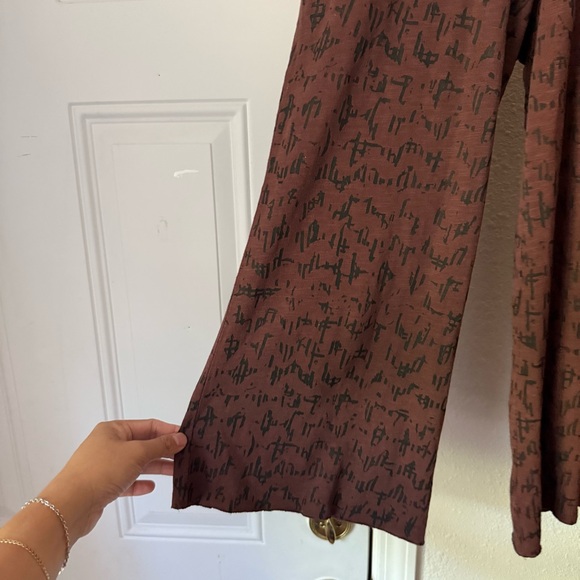 KNOWN SUPPLY brown tribal print abstract organic cotton straight cropped pants - Picture 2 of 7